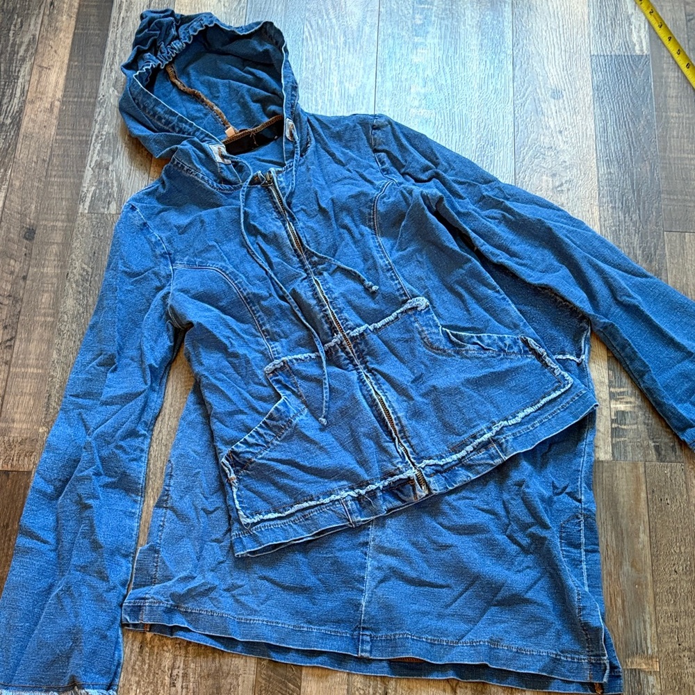 Women's Blue Denim Jacket and skirt set 6